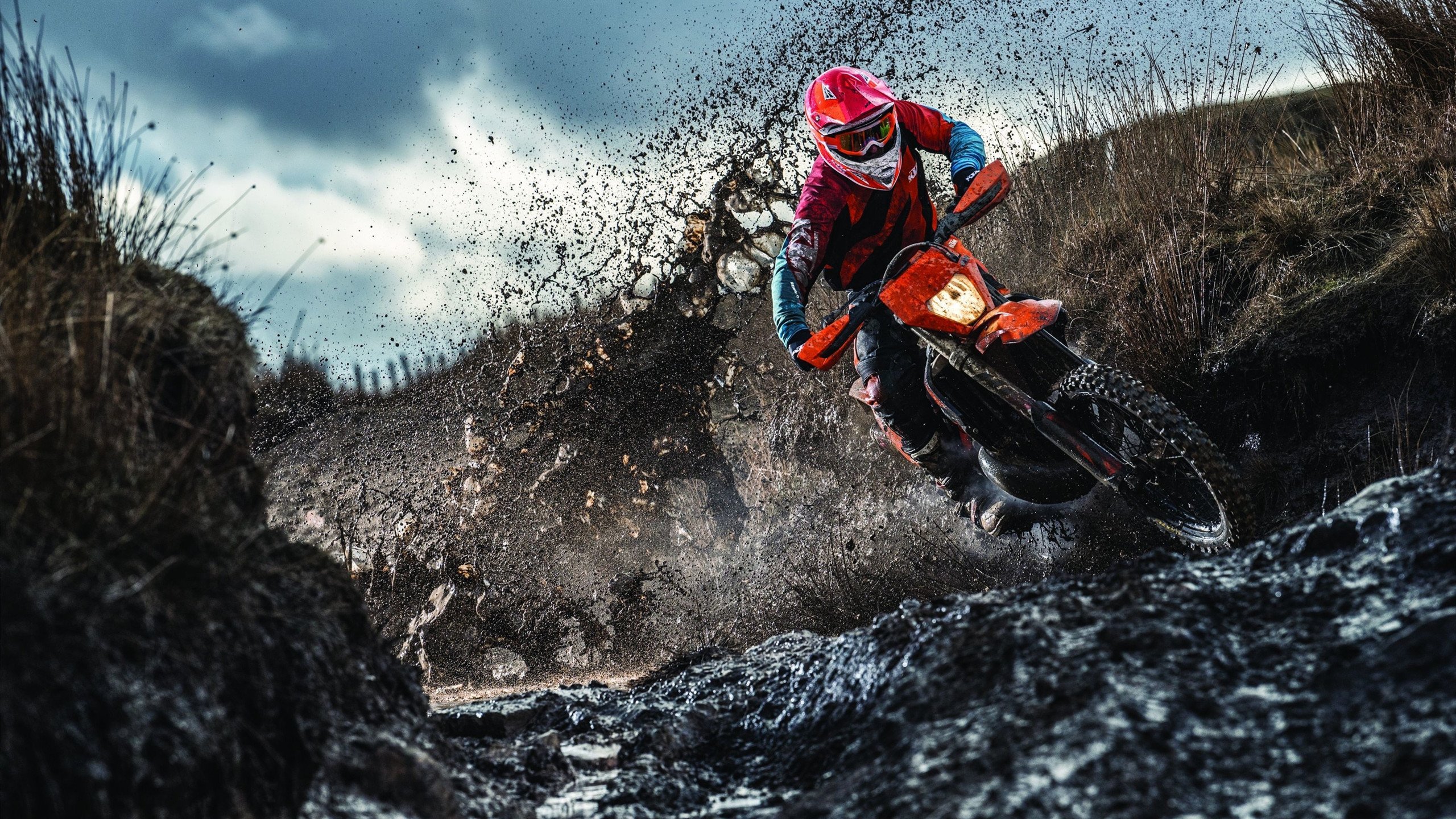 全国滑板街式挑战赛决出年度冠军，街头滑板比赛规则