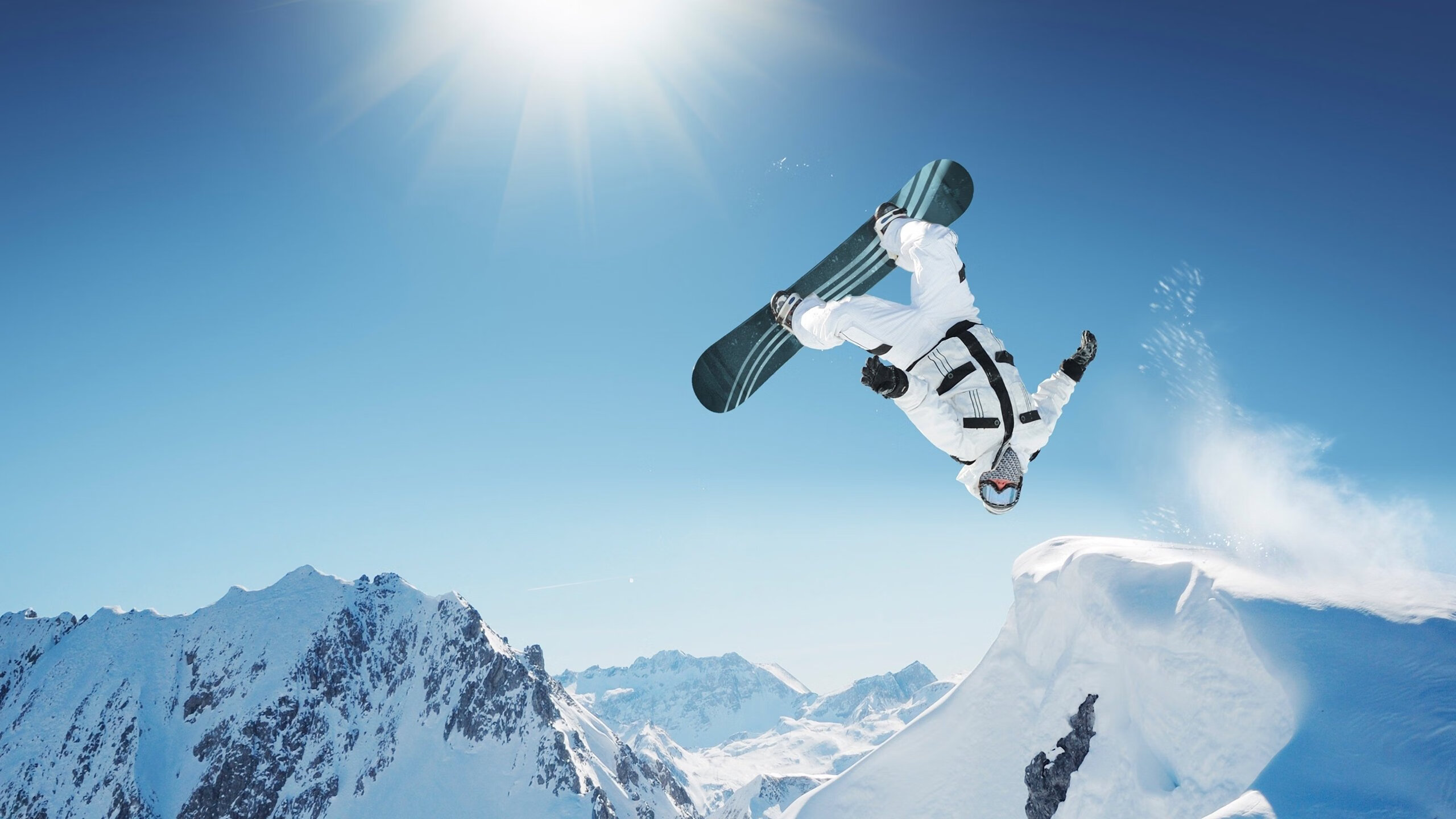 传统台球与电子台球的融合探索，台球系统